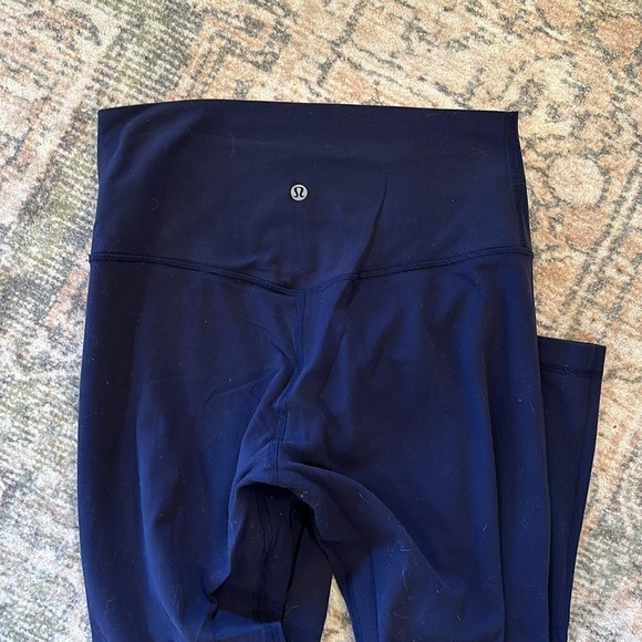 Align capris - Picture 2 of 3